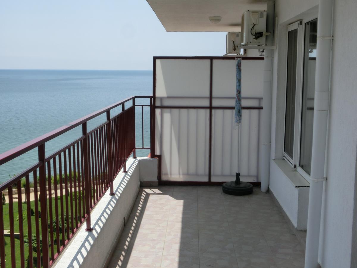 Sea View Apartment, Panorama, Pools And Beach, Sveti Vlas Exterior photo